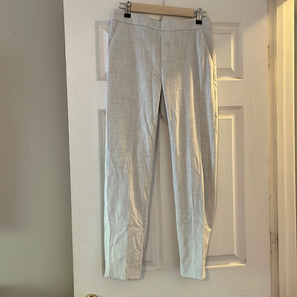 Banana Republic Women’s Gray Hayden Taper Pant NWT